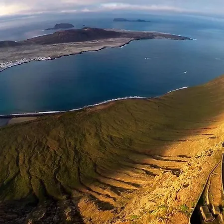 Dom wakacyjny Eslanzarote Eco Country House, Star View Area, Super Wifi, Barbecue